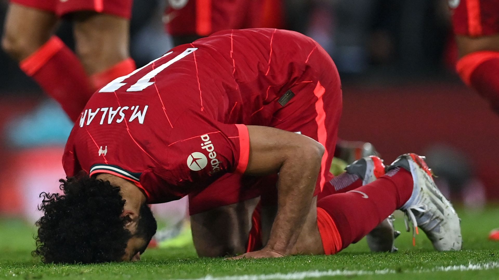 Mohammed Salah prie en guise de célébration face à Arsenal
