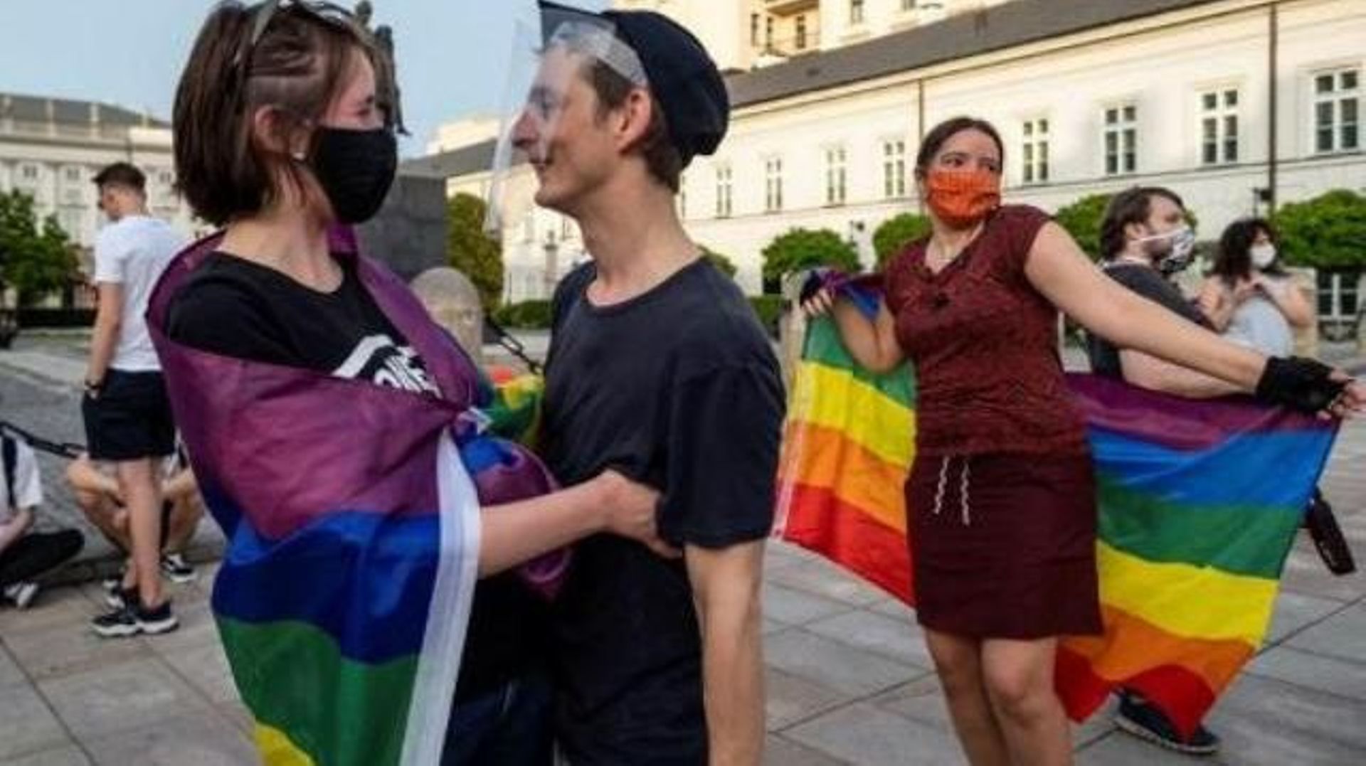Elio Di Rupo choqué par des propos du président polonais sur "l'idéologie LGBT"