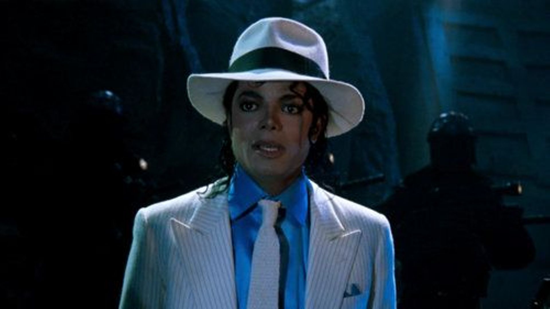 Un Belge achète pour 10 000 euros le chapeau de Michael Jackson dans "Smooth Criminal"