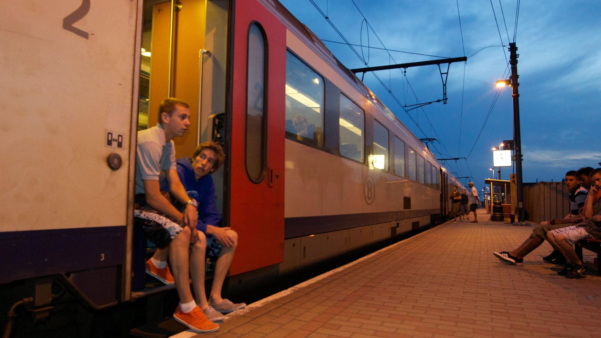 Le trafic ferroviaire est perturbé en plusieurs endroits, notamment du côté de Tournai/Mouscron (illustration).