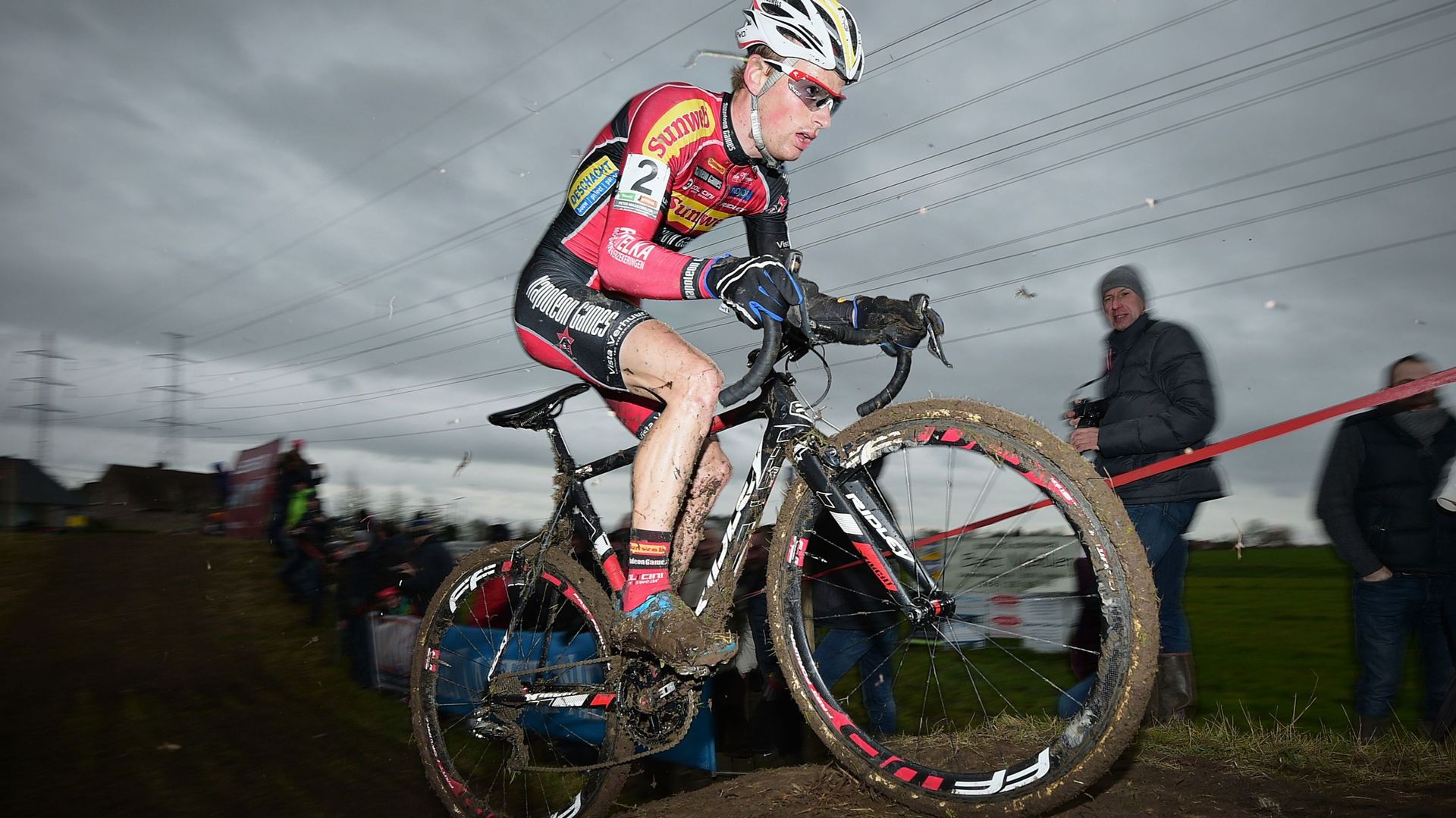 Kevin Pauwels remporte le cyclo-cross d'Otegem