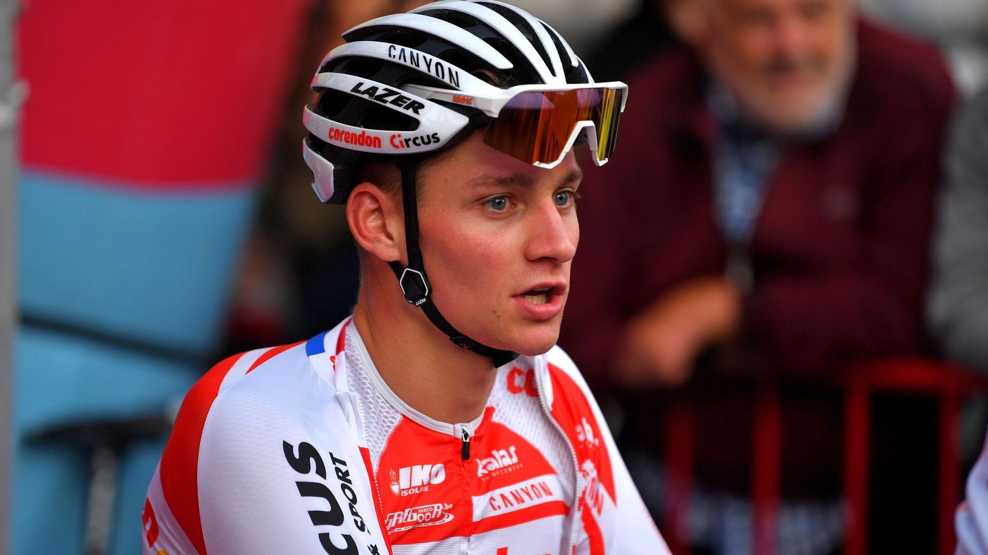 Mathieu van der Poel de nouveau leader après le chrono remporté par Affini au Tour de Grande-Bretagne