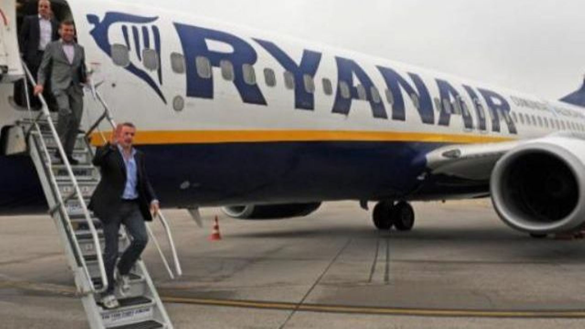 "Nous volons même malades ou épuisés", assurent les pilotes Ryanair