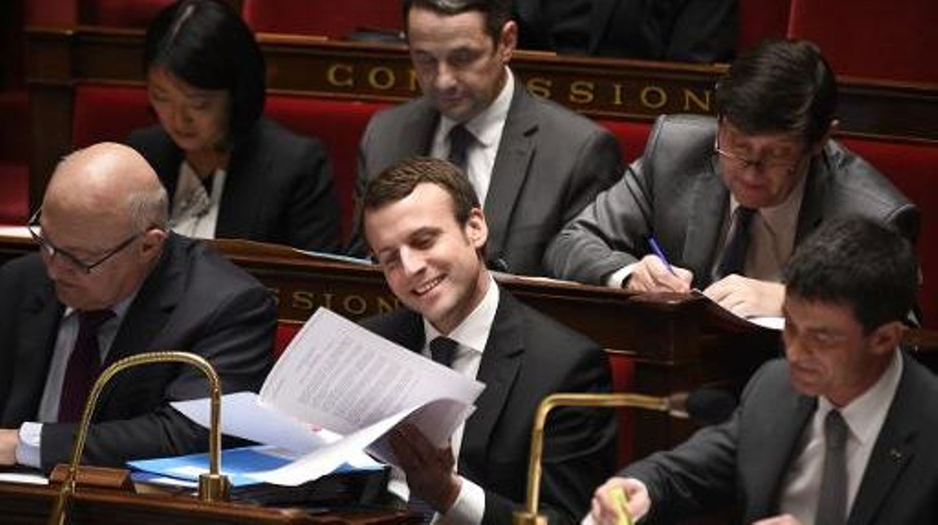 Le ministre de l'Economie Emmanuel Macron, le 19 février 2015 à l'Assemblée nationale, à Paris