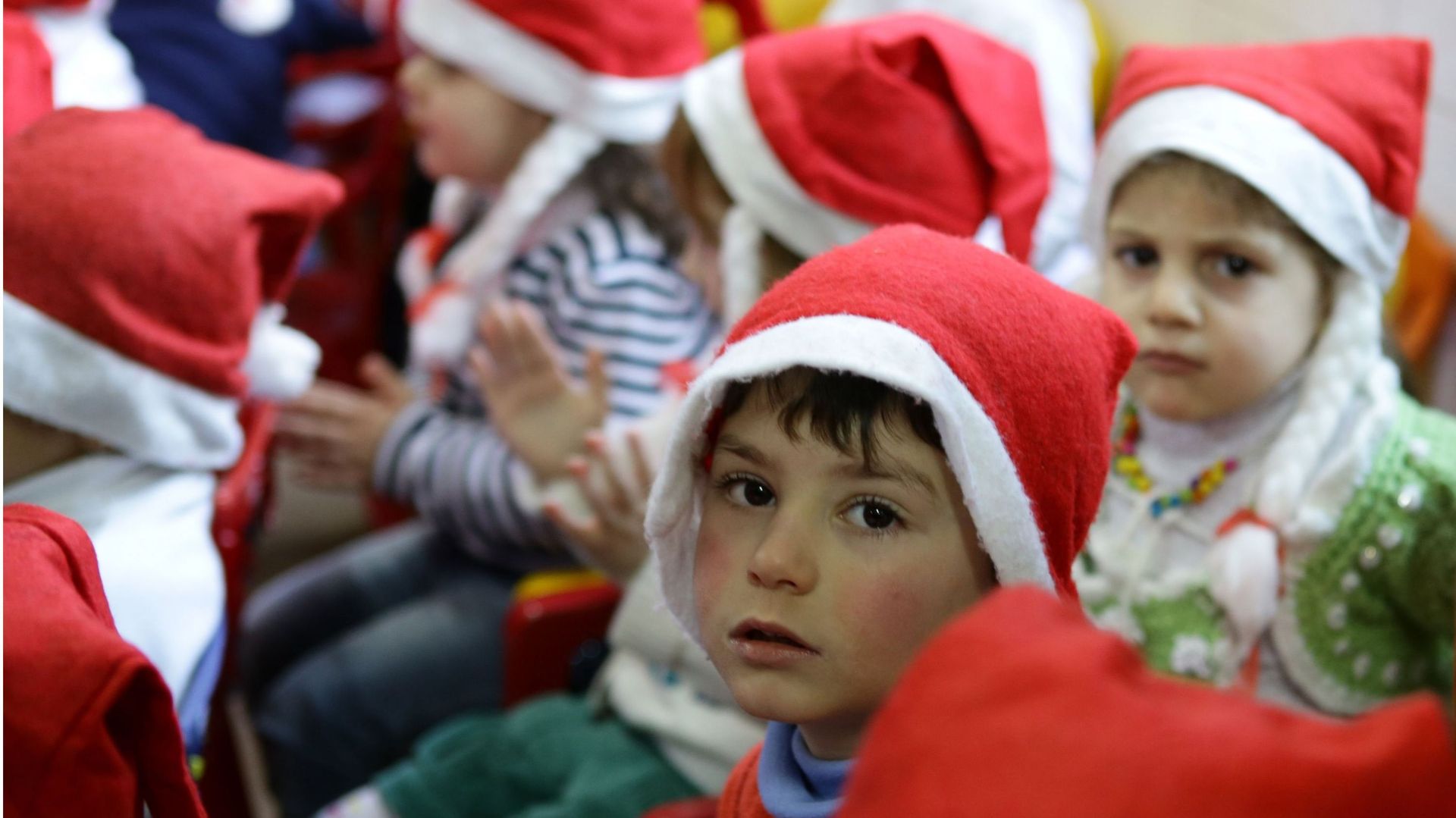 Illustration: des enfants syriens célèbrent Noël à Damas