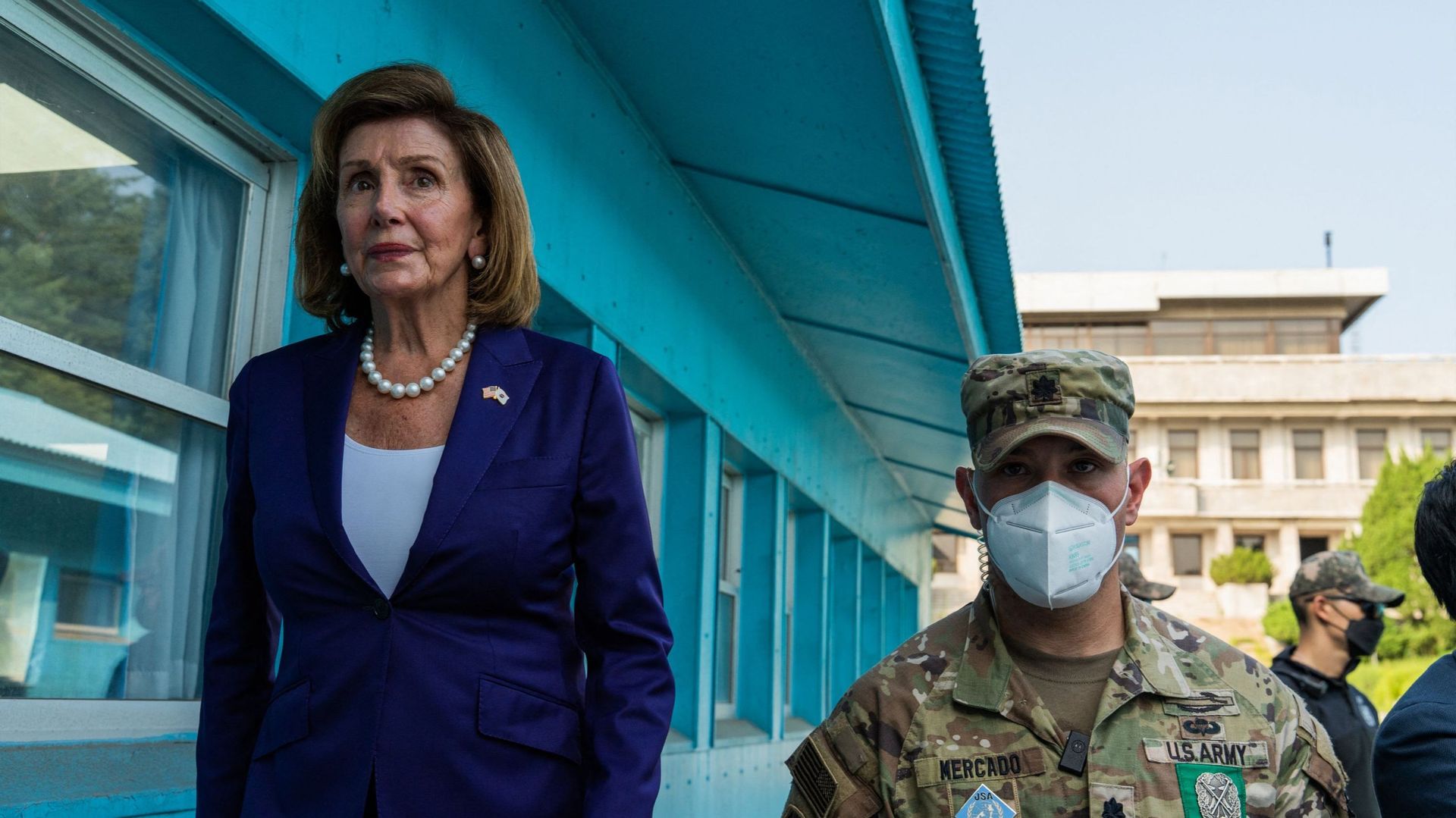 La présidente de la Chambre des représentants des États-Unis, Nancy Pelosi. La démocrate visite la zone de sécurité commune de la zone démilitarisée qui sépare la Corée du Nord et la Corée du Sud, le 4 août 2022.