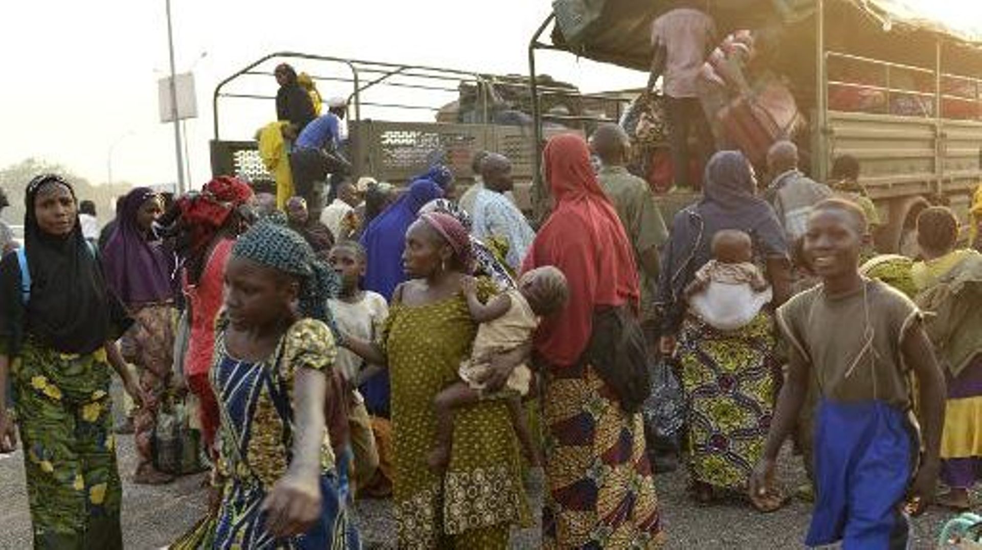 Des immigrés de la communauté nigérianne vivant en Centrafrique arrivent à l'aéroport de Bangui, le 3 janvier 2014
