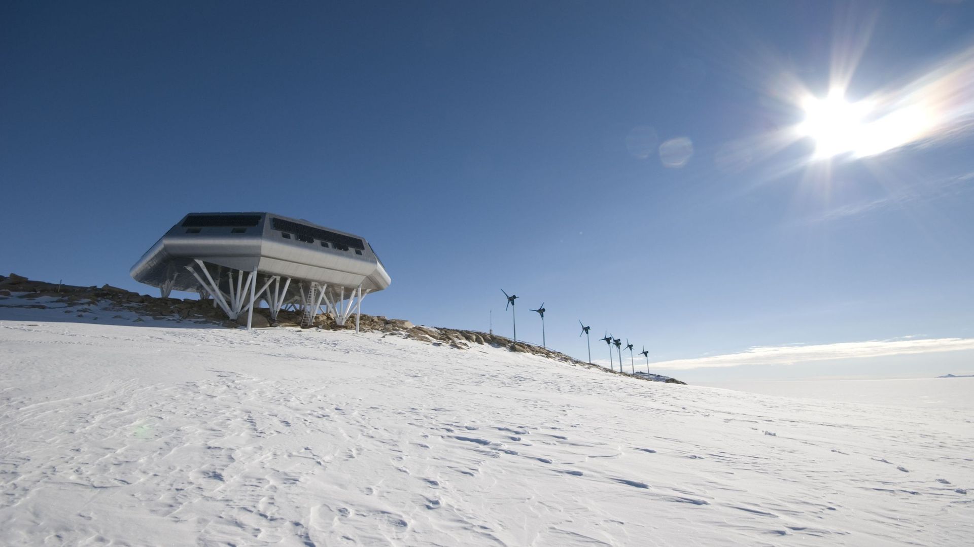 La station polaire "Princess elisabeth", en Antarctique. 