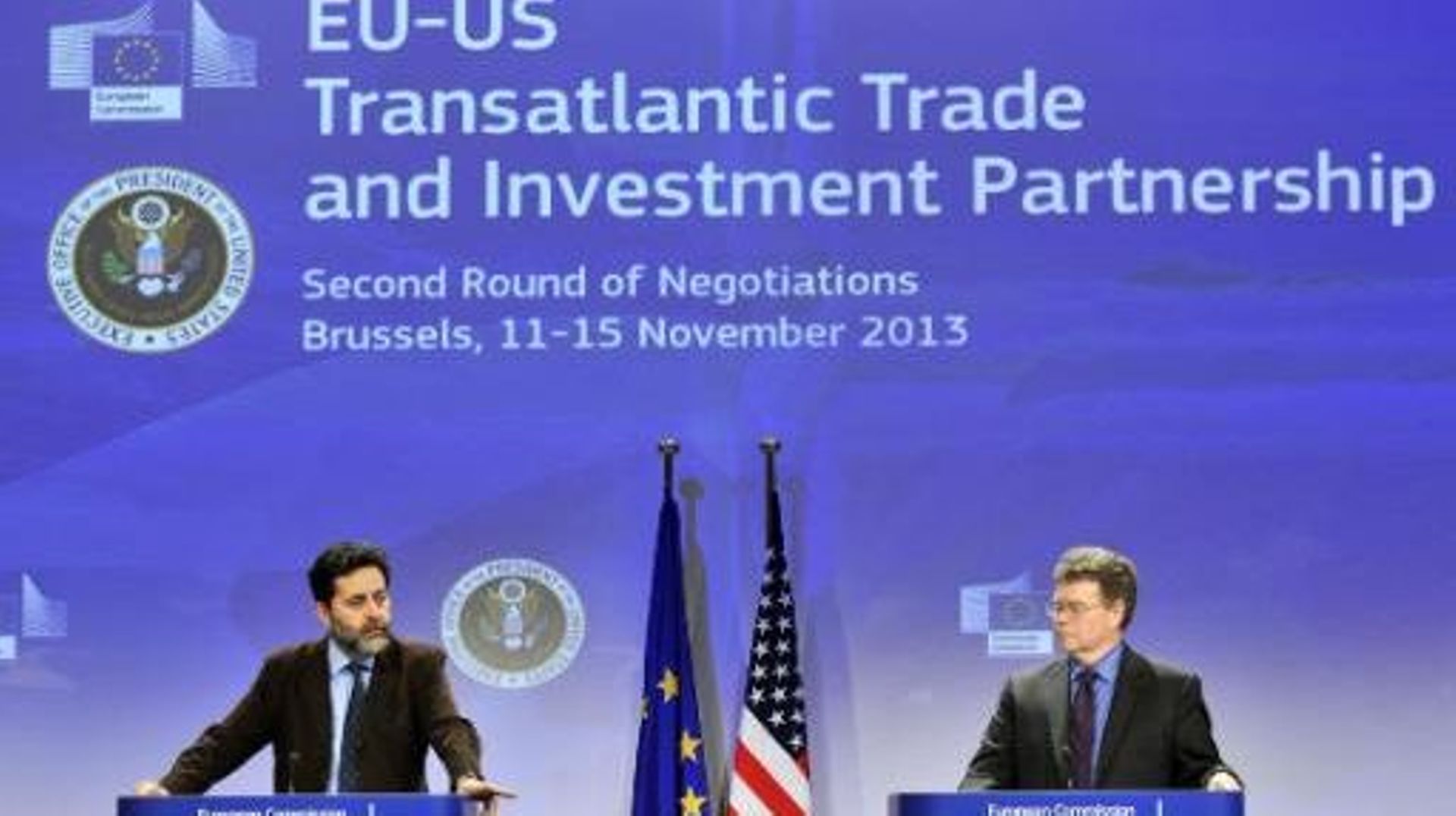 Les négociateurs du traité transatlantique lors d'un round de discussions en novembre 2013