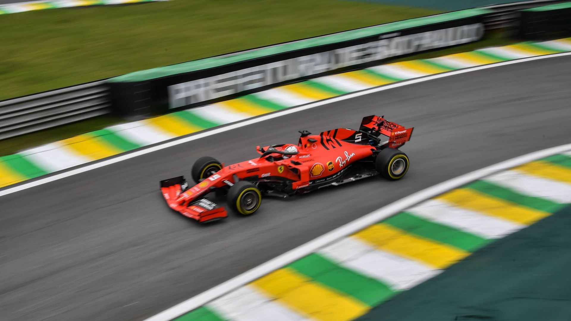 Sebastian Vettel domine la 2e séance d'essais libres au Brésil