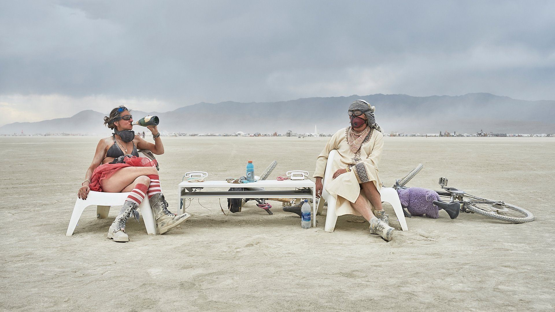 “Burning Man : sous la poussière, la plage”