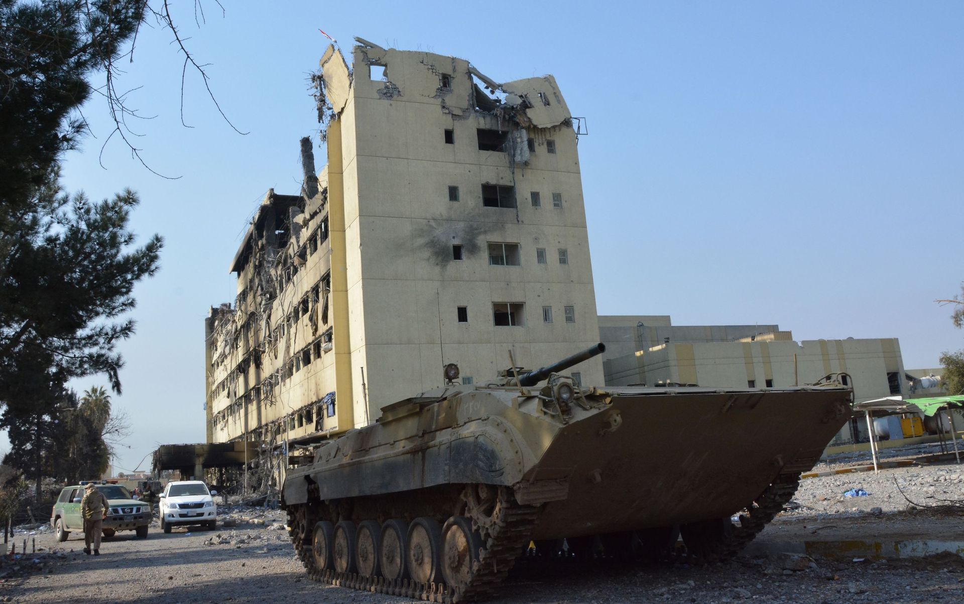 Tank des forces irakiennes près de l'hôpital Al-Salam, repris au groupe terroriste état islamique, le 09 janvier 2017 