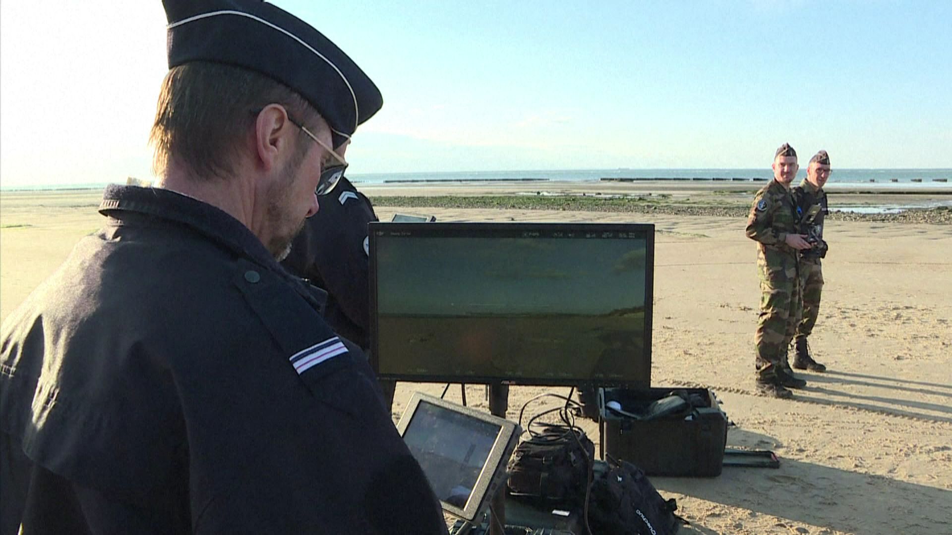 Traversées de la Manche: des drones pour repérer les migrants